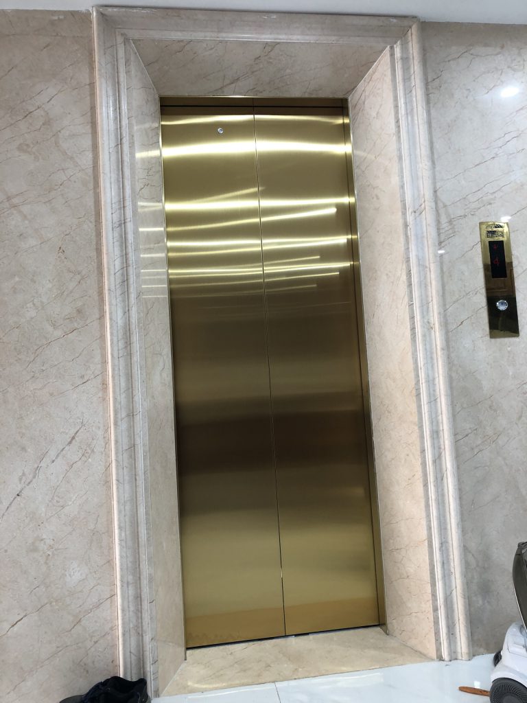 Thang may rieng (218)