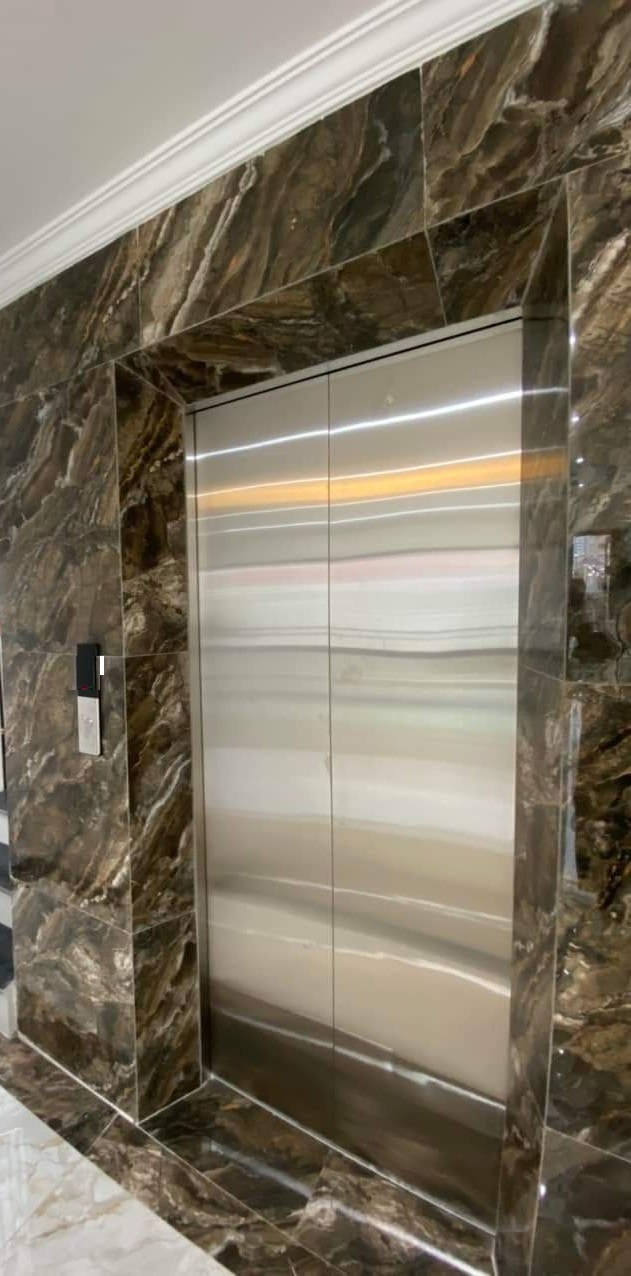 Thang may rieng (219)