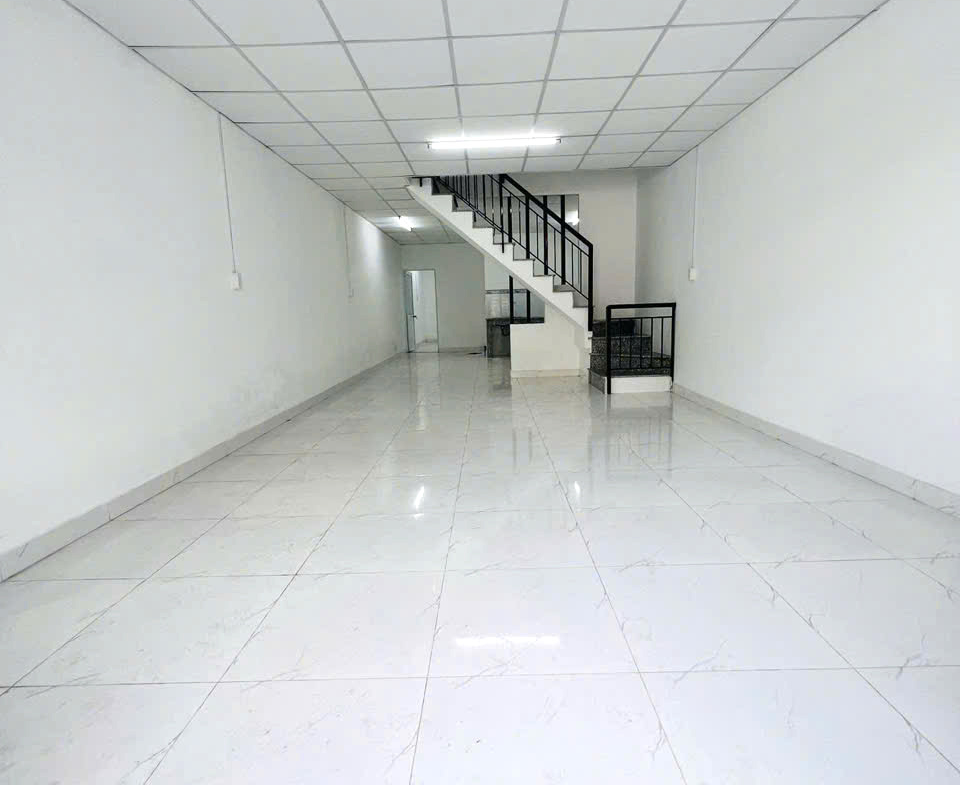 ban-nha-hem-xe-hoi-truong-tho-thu-duc-chi-5-ty-nhinh (1)