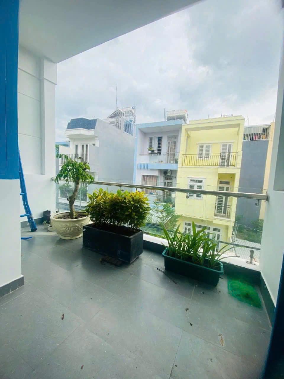 ban-nha-mat-tien-khu-k300-tan-binh-ban-nha-duong-truong-hoang-thanh-0922196969-4