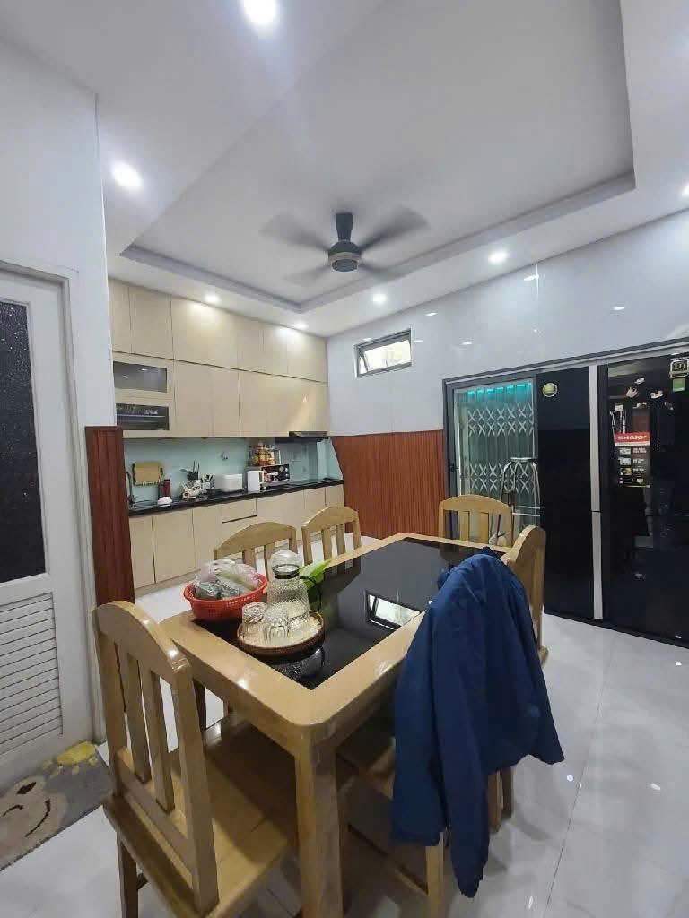 ban-nha-mat-tien-long-hung-ban-nha-phuong-2-tan-binh-0922196969-4