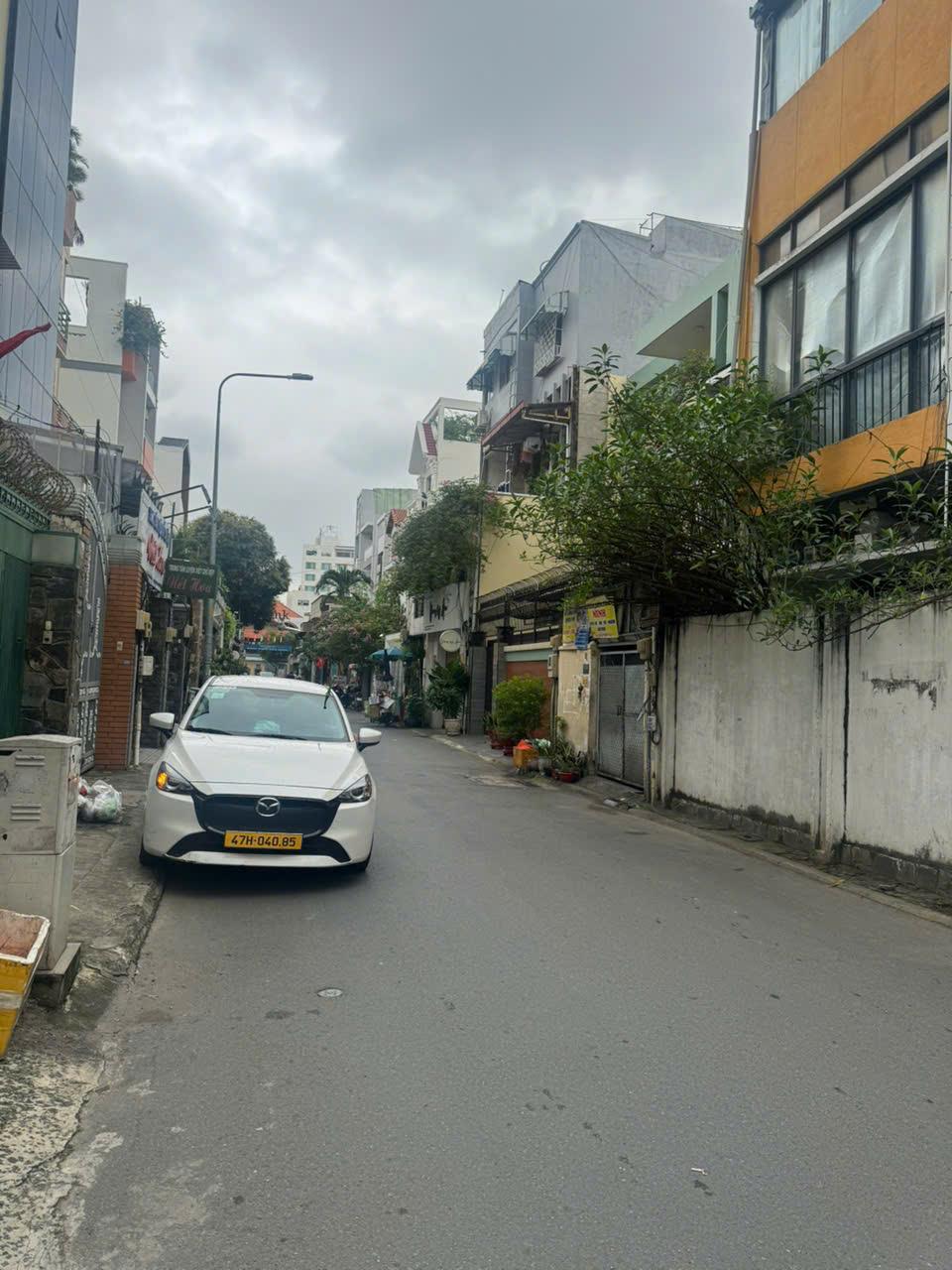 ban-nha-mat-tien-long-hung-ban-nha-phuong-7-tan-binh-0707318818-2