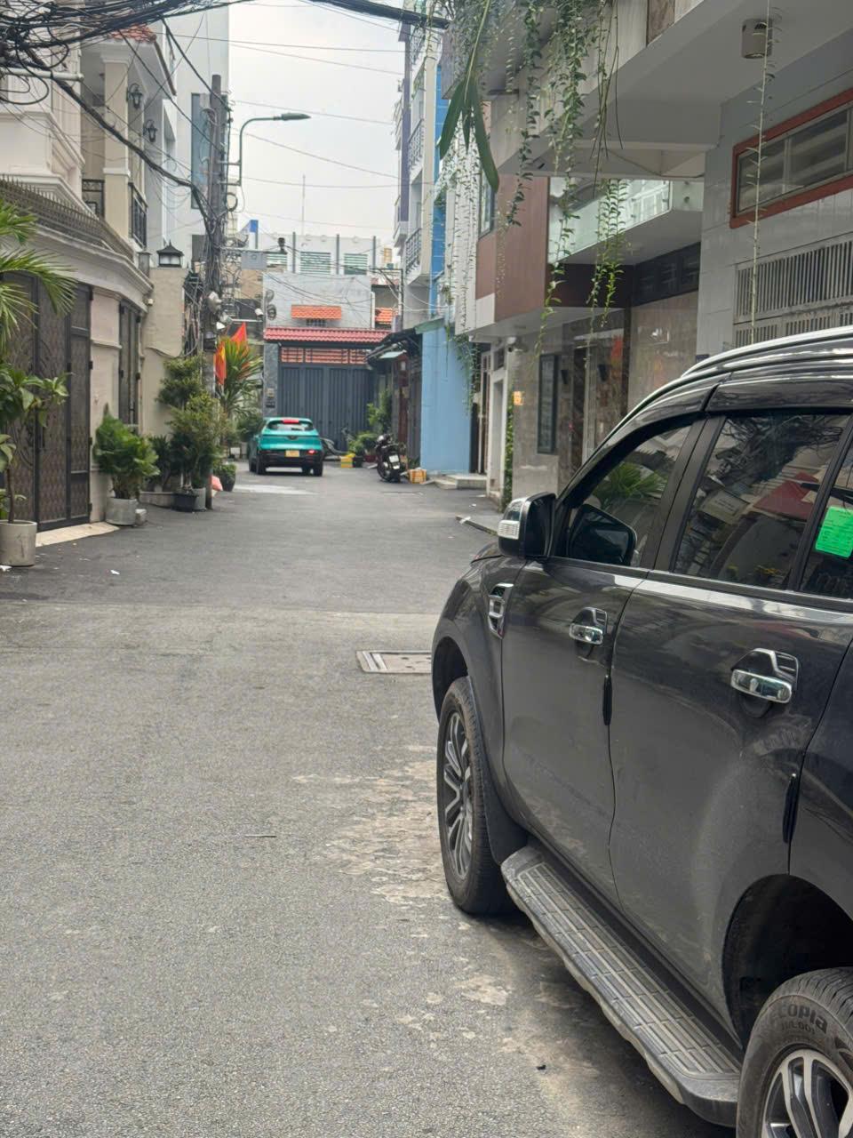 ban-nha-mat-tien-phan-van-suu-ban-nha-phuong-13-tan-binh-0707318818-3