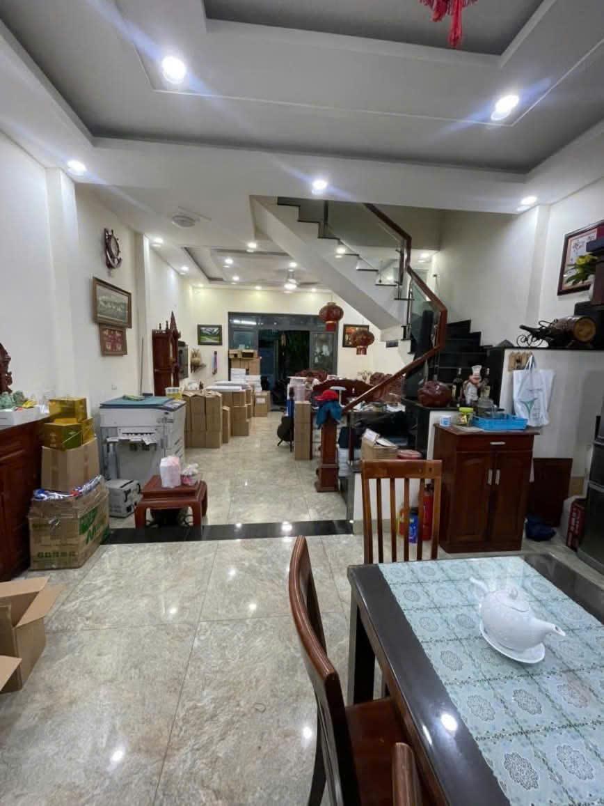 ban-nha-mat-tien-phan-van-suu-ban-nha-phuong-13-tan-binh-0922196969-1