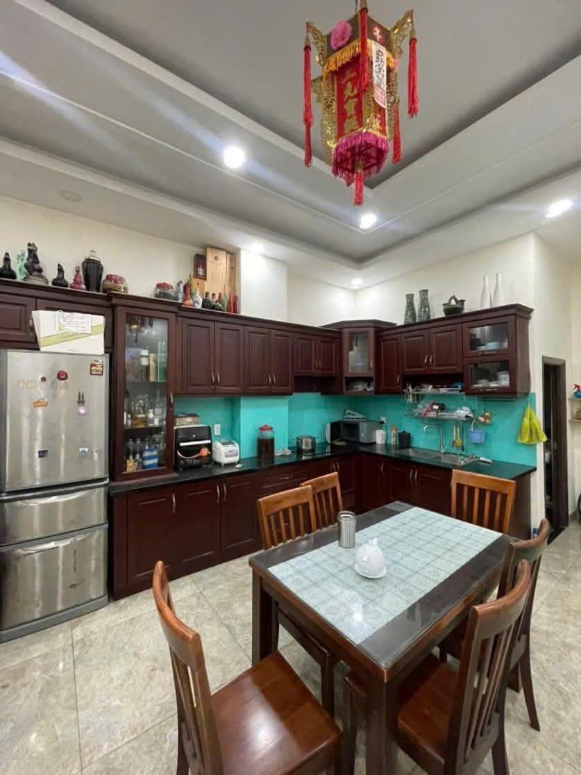 ban-nha-mat-tien-phan-van-suu-ban-nha-phuong-13-tan-binh-0922196969-2