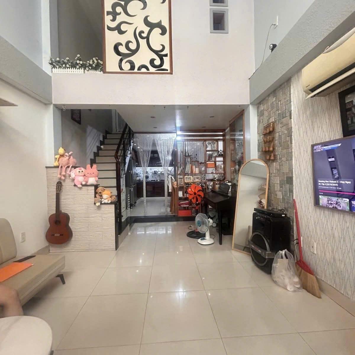 ban-nha-mat-tien-truong-hoang-thanh-ban-nha-phuong-12-tan-binh-0922196969-1