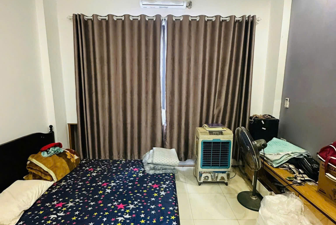 ban_nha_Nguyen_duc_canh (2)