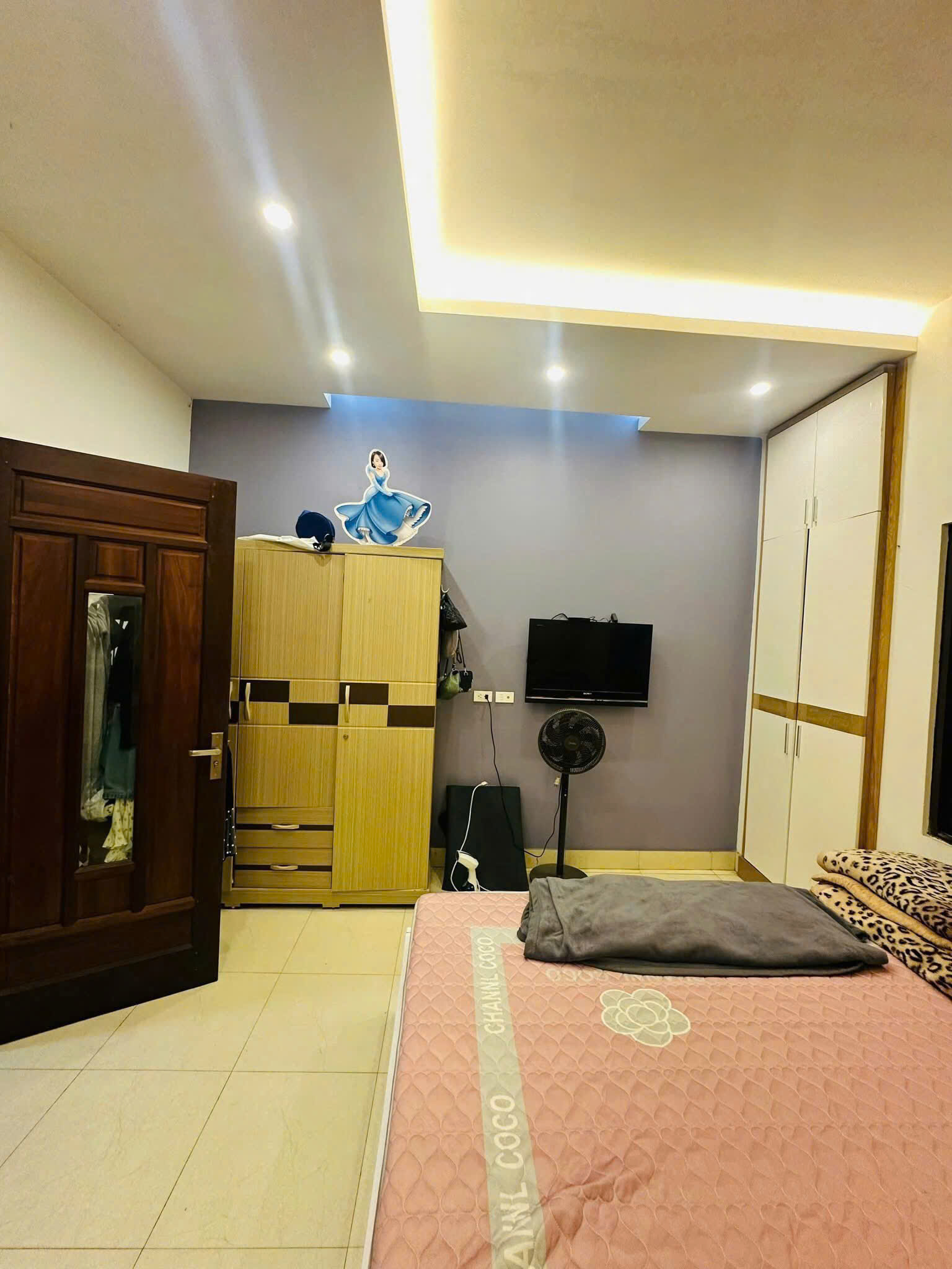 ban_nha_Nguyen_duc_canh (8)