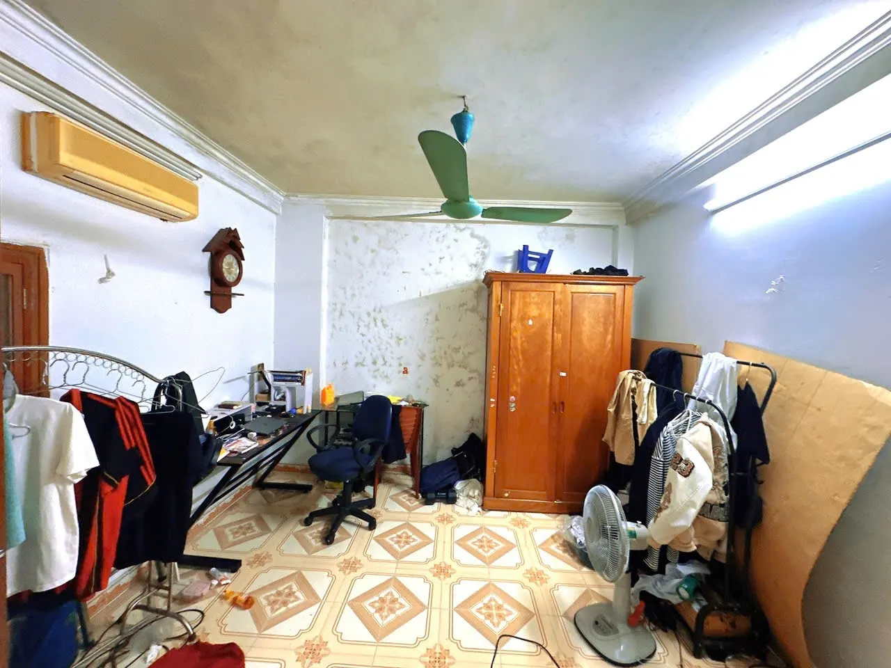 bf978a10-a5e1-5fa7-9bb0-d09a26d6b7d1