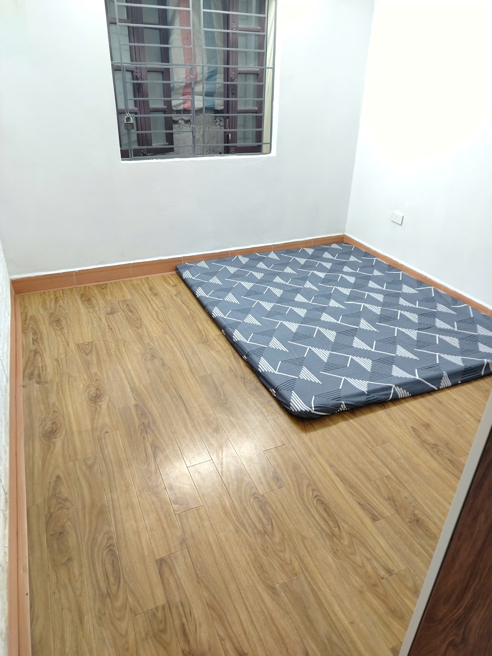 cho_thue_can_ho_tap_the_luong_khanh_thien (1)