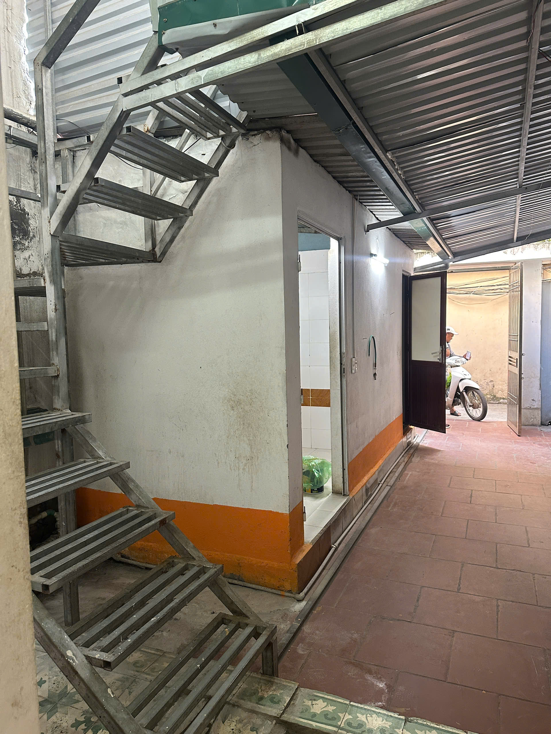 cho_thue_nha_duong_lang (9)