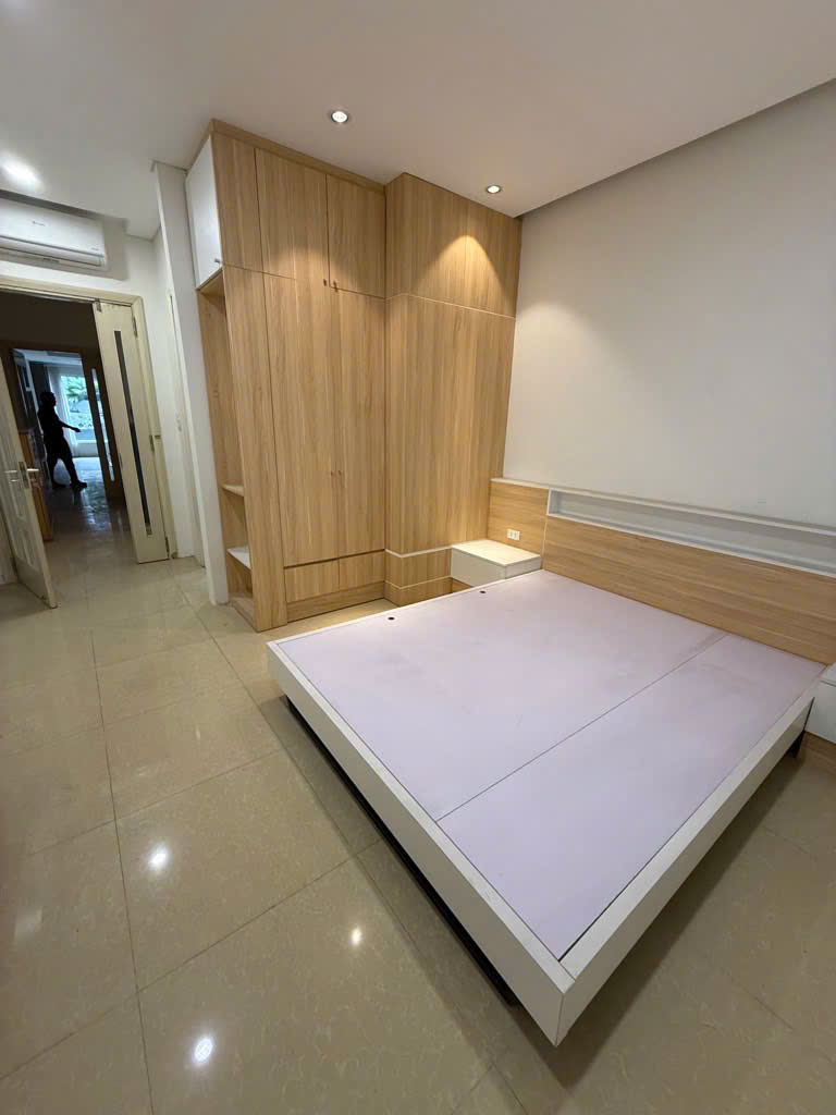 cho_thue_nha_mat_ngo_o_to_kinh_doanh_lang (8)