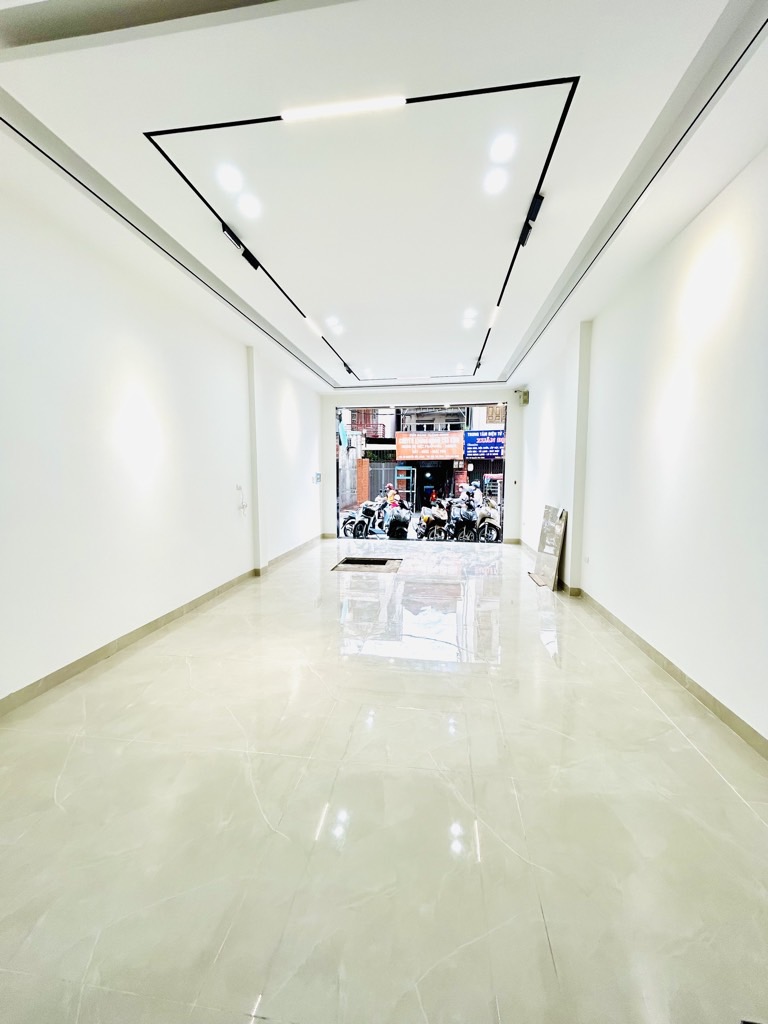 g8q-B9FBCC4A-mg1q0jvv_48_18