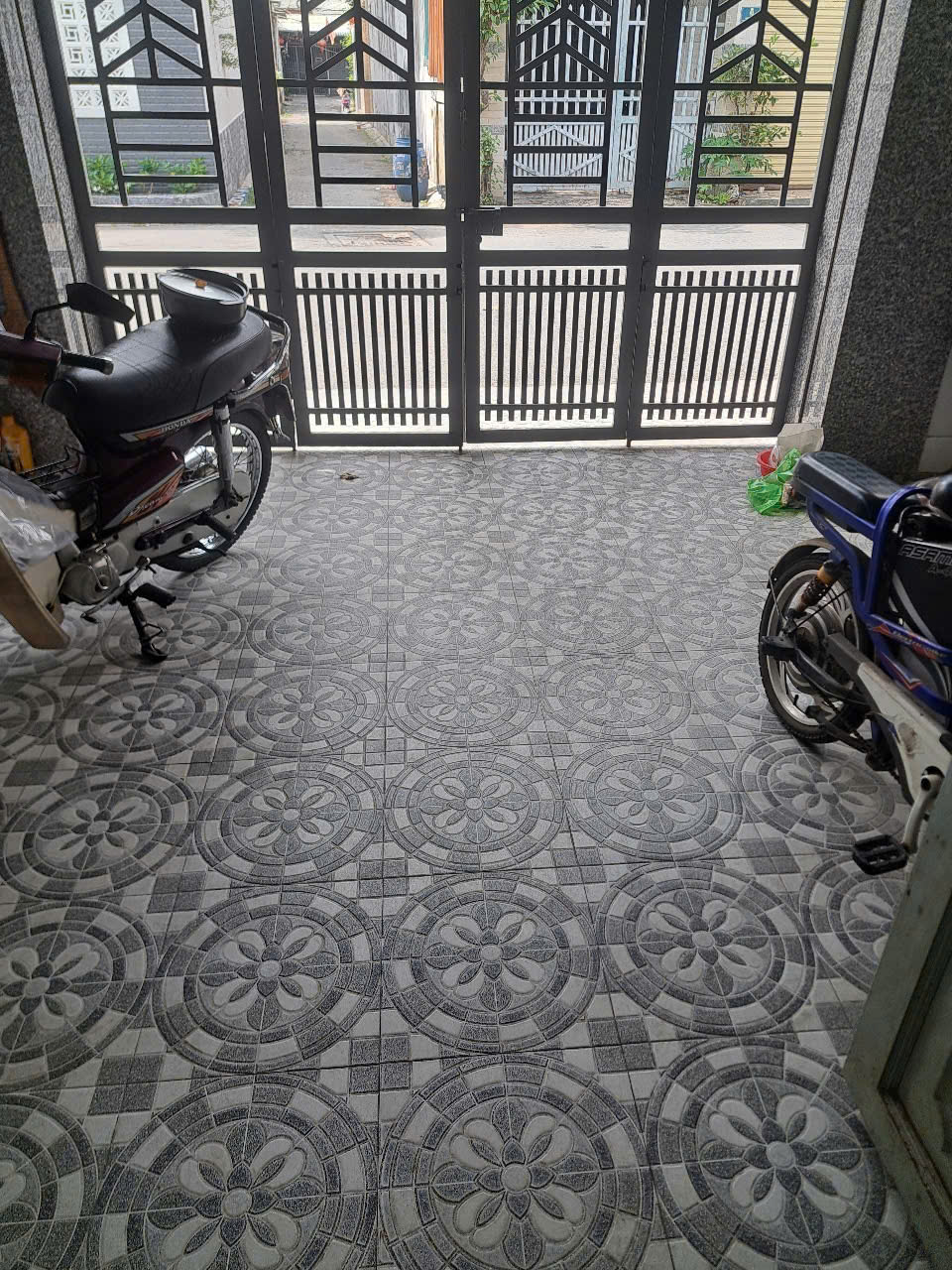 gen-h-z7186483030485_2b5eafaa787cad0815e1a2226926f57c