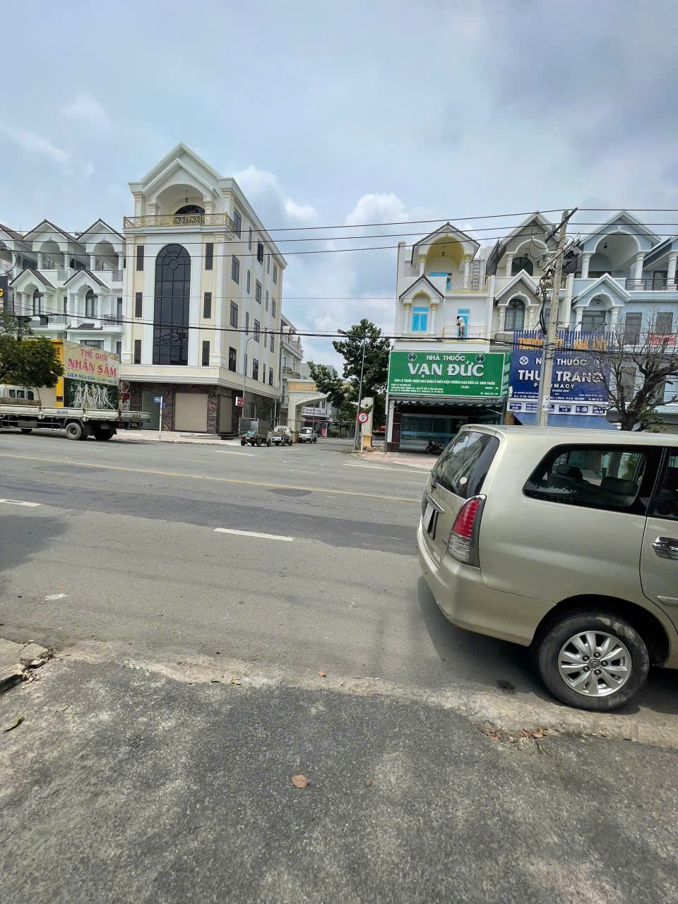 gen-h-z7190227865049_48b7c72d0085b60c9131c8c87c7954e1