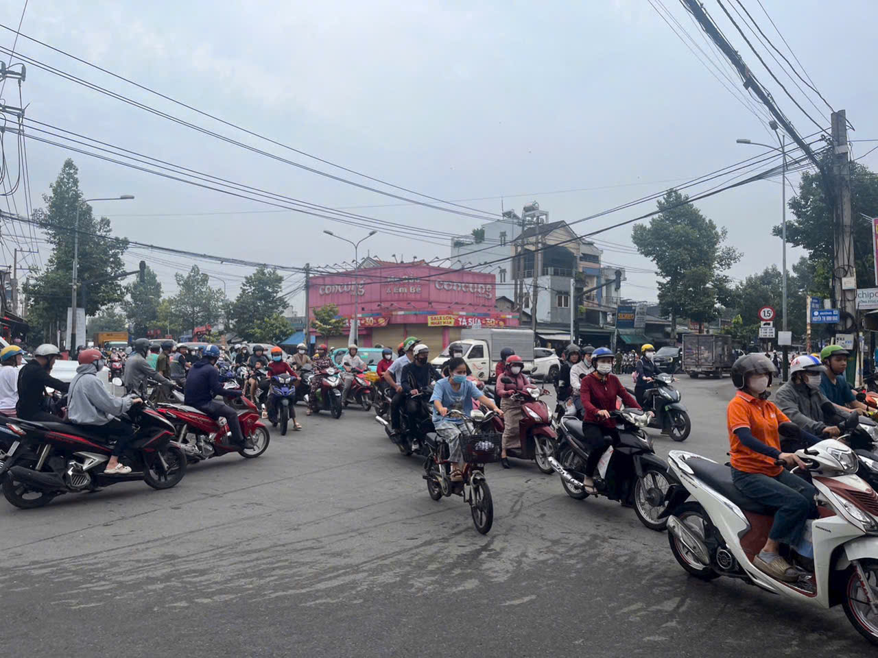 gen-h-z7196199989117_d39ab40b6826fbd39257d6a50c8ae1a1