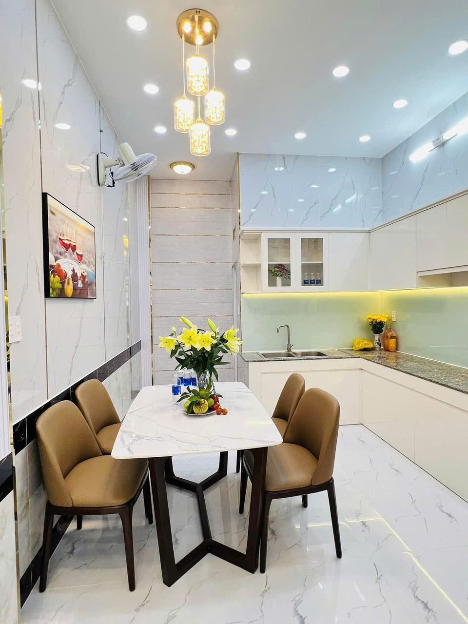 gen-h-z7243929292377_c6014522b200a5663a4b3bbe0b004ec7