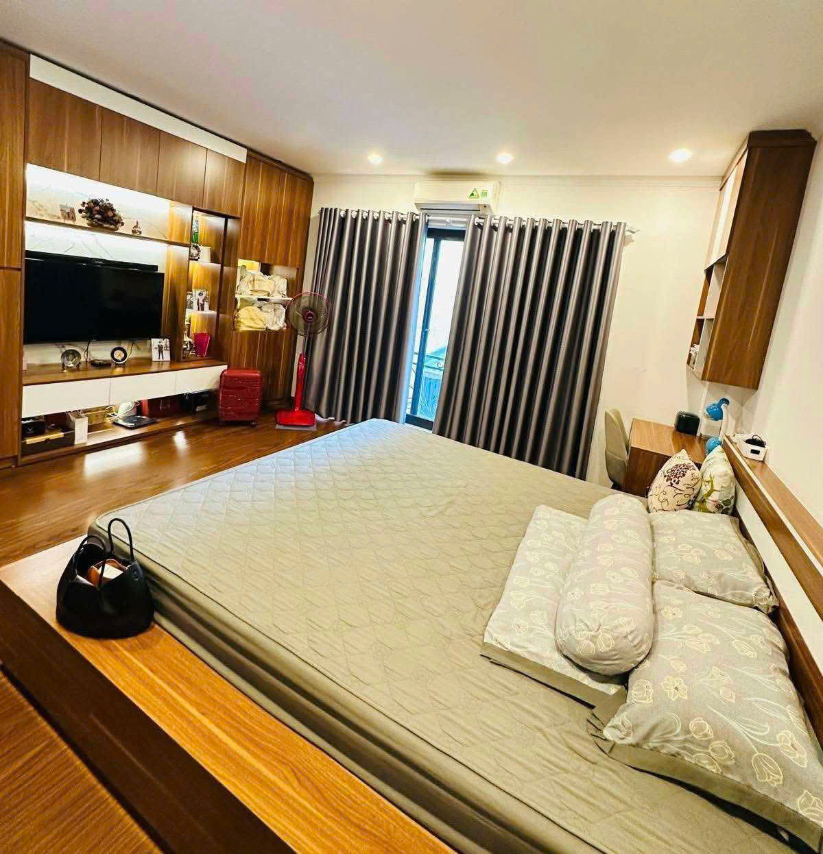 gen-h-z7255301482724_15ee2f706fd10fbcf35b20933fb22f43