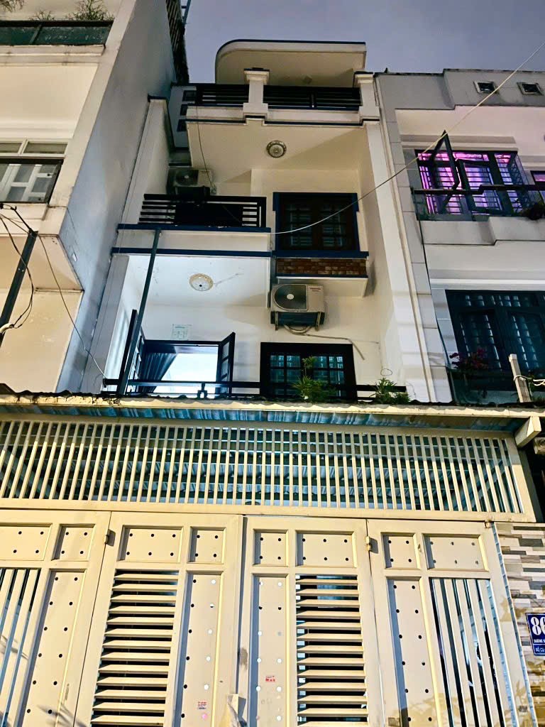 gen-n-z7190984485951_058d68afce0bf97ddb74e7702728f808