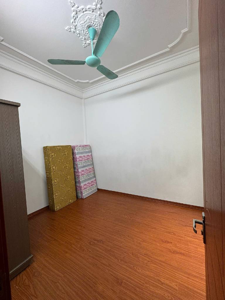 w1g-CD04F884-me9hnbmw_15_7