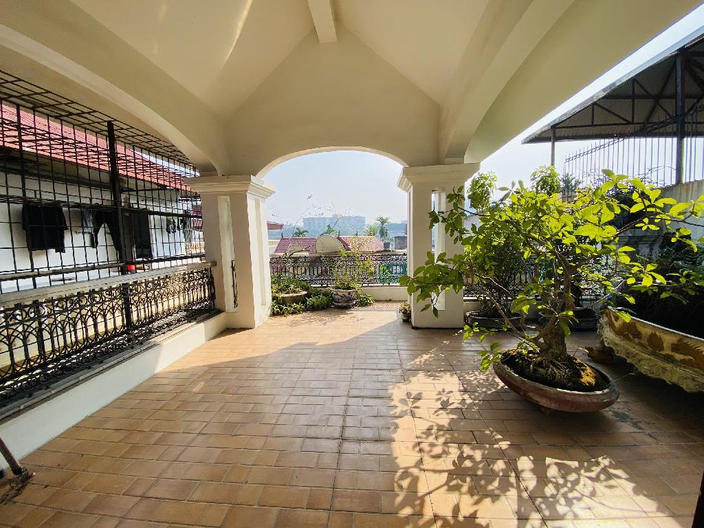 z5563602445910_1fc048b708928a18555eced99503a96a