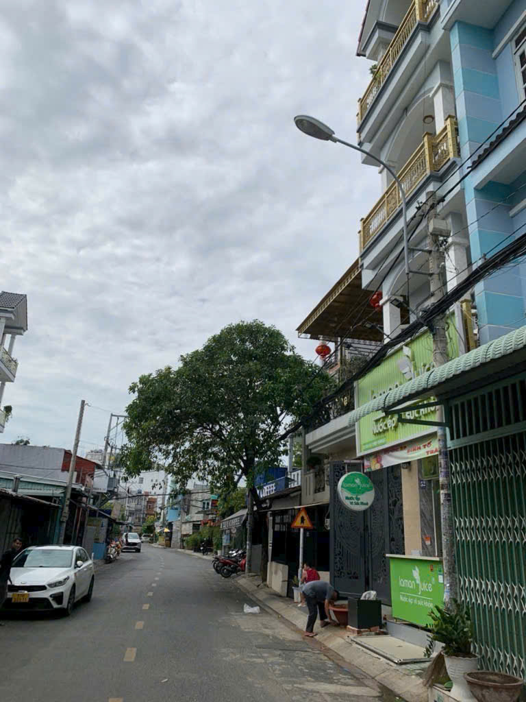 z6395279718367_ca75275b1780d5965f267059d3cf9d24