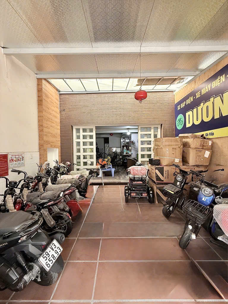 z6401031550728_1d495f1b1de221302fad08293c90db9d