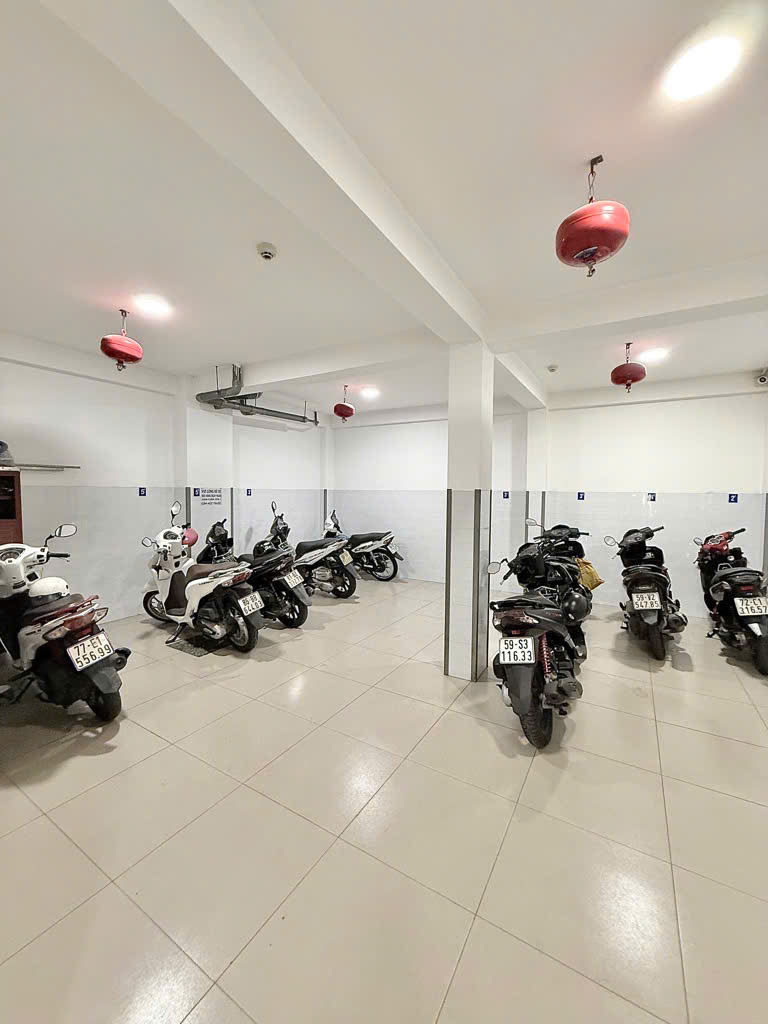 z6401031551749_68d8238515e6f0a2e644a7a1d9f43c62