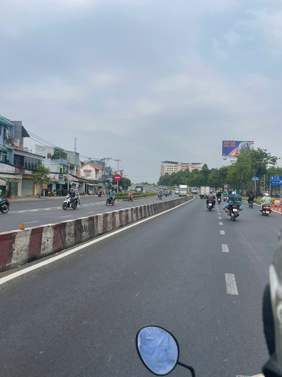 z6439887772607_608b55a710a80b13d1e2a5594366ab65