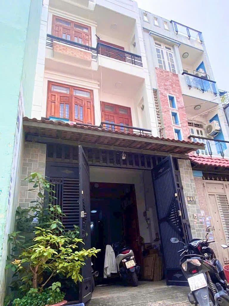 z6457716819098_19fb98c2090e80e7ba488771601e4229