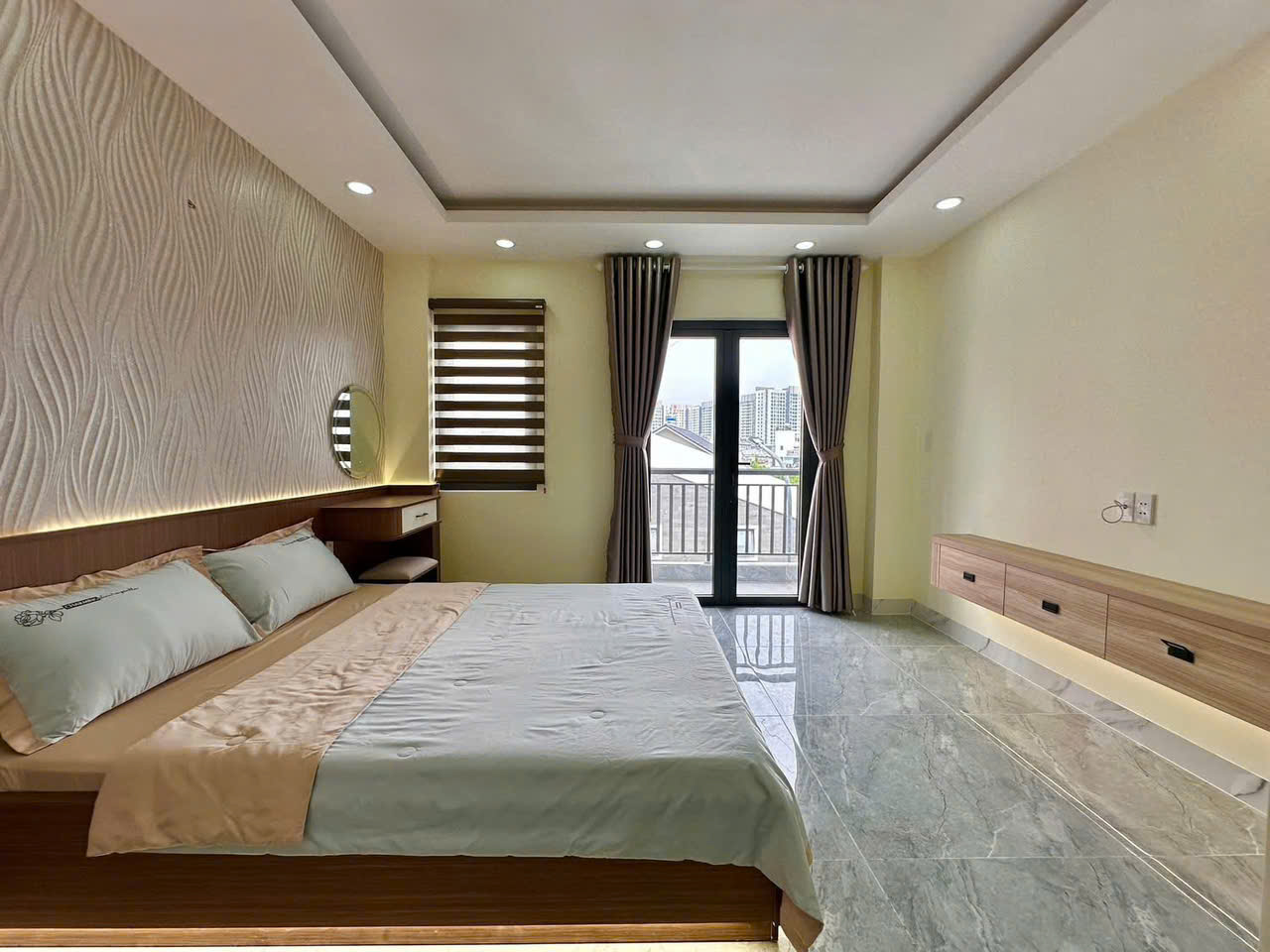 z6462854424325_4fd12ac4b7d73cf8438d616b0de7abb1