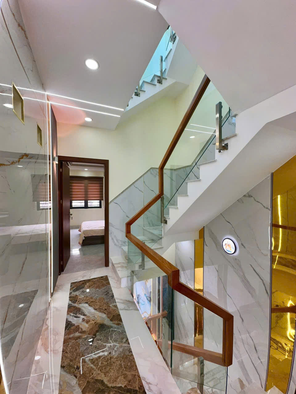 z6462854434688_60e6f53b4d6b07122672e96ef898e4b5