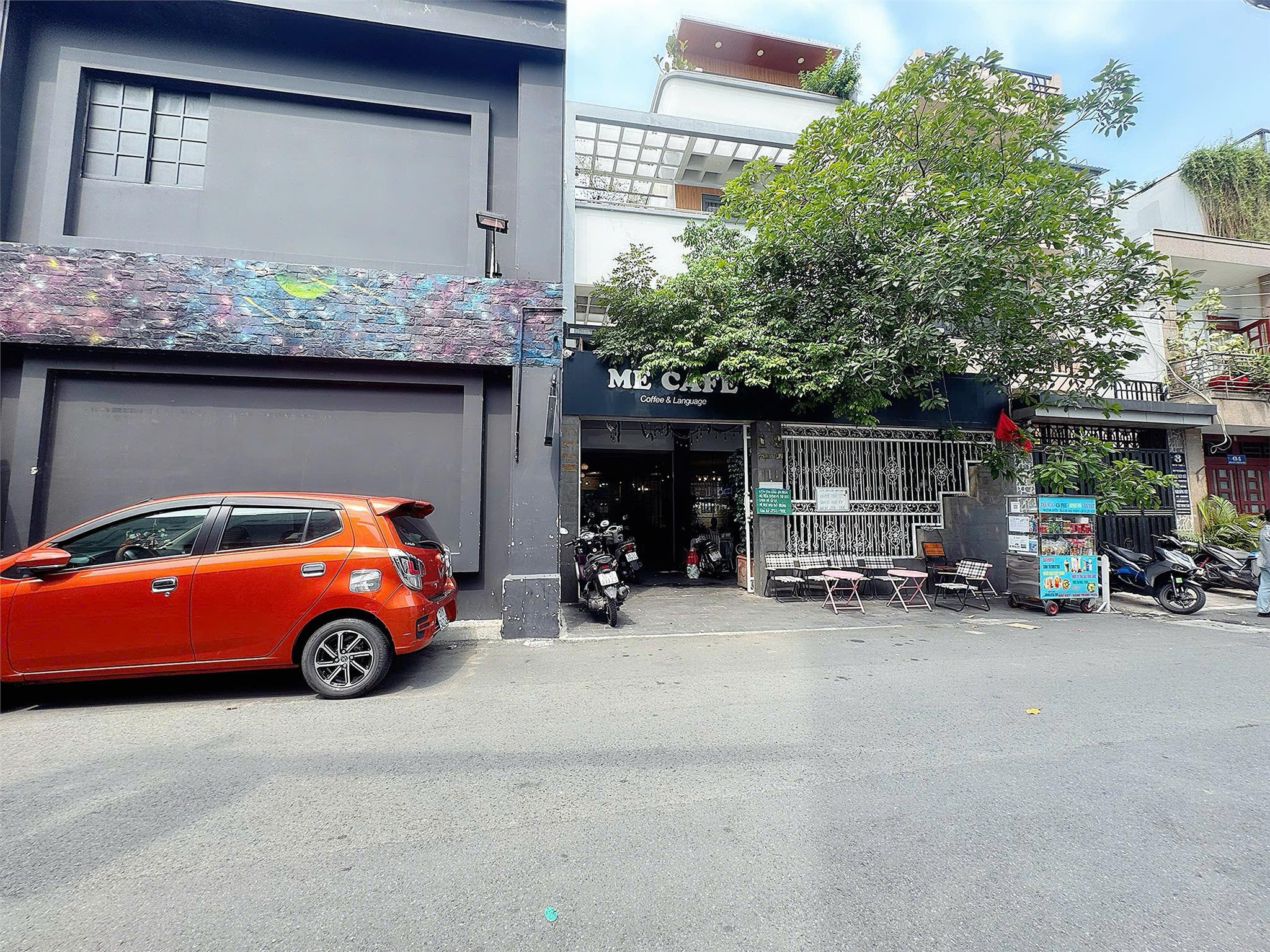 z6600464053673_a8fdb76324aa2bf8de3d27a89122c487