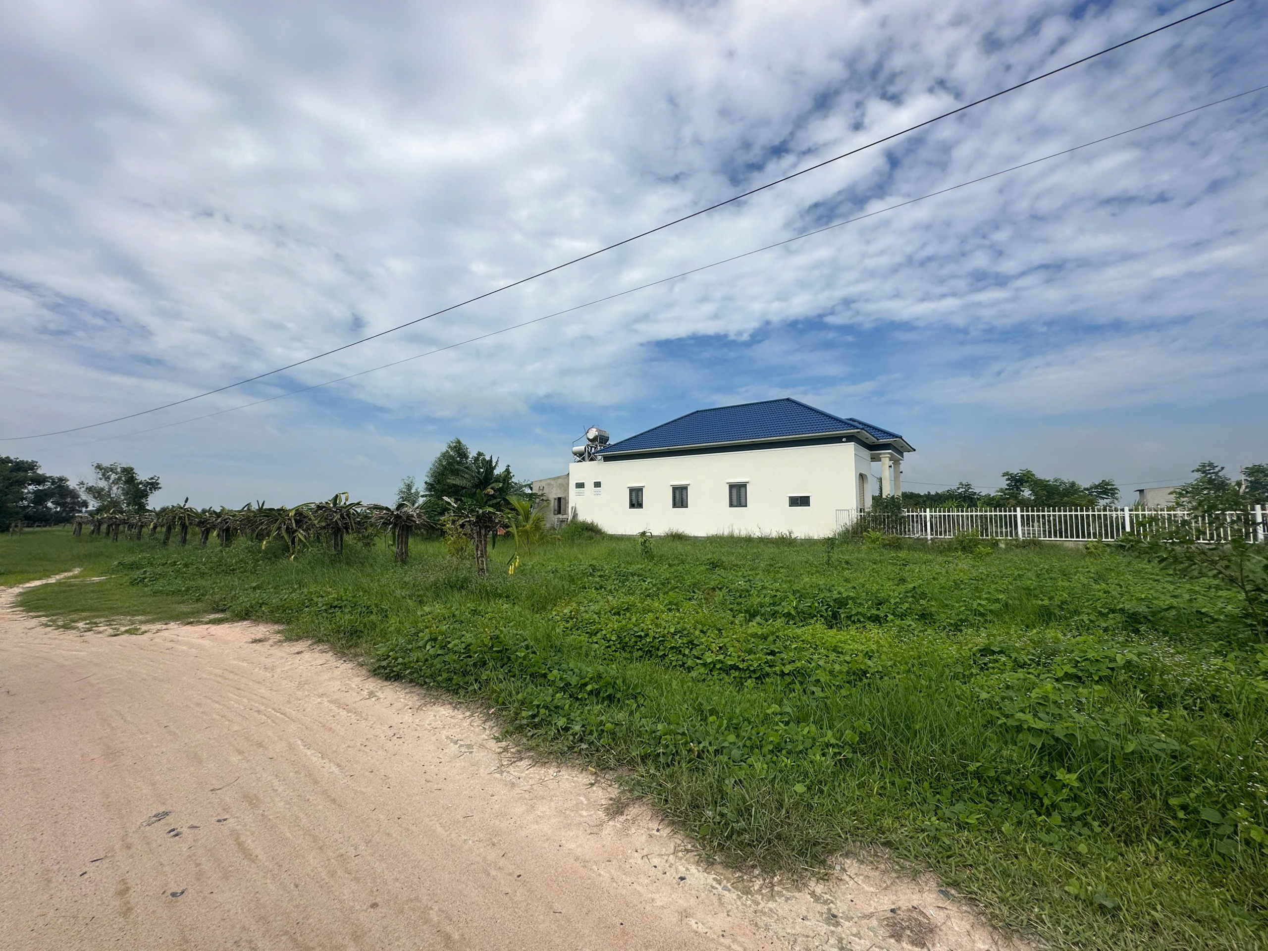 z6819779300887_98fdcb1ac24f2b96d5b3444751a9f535