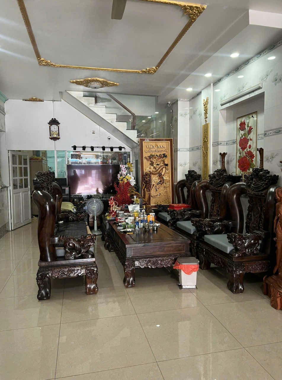 z6879839675901_79564244f99ee765a87058ea2063982a