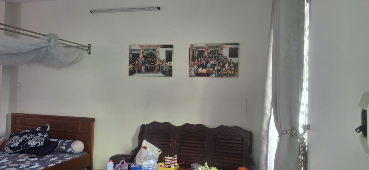 z6981098412603_1b7d9979101673a8795735c85d8605f2