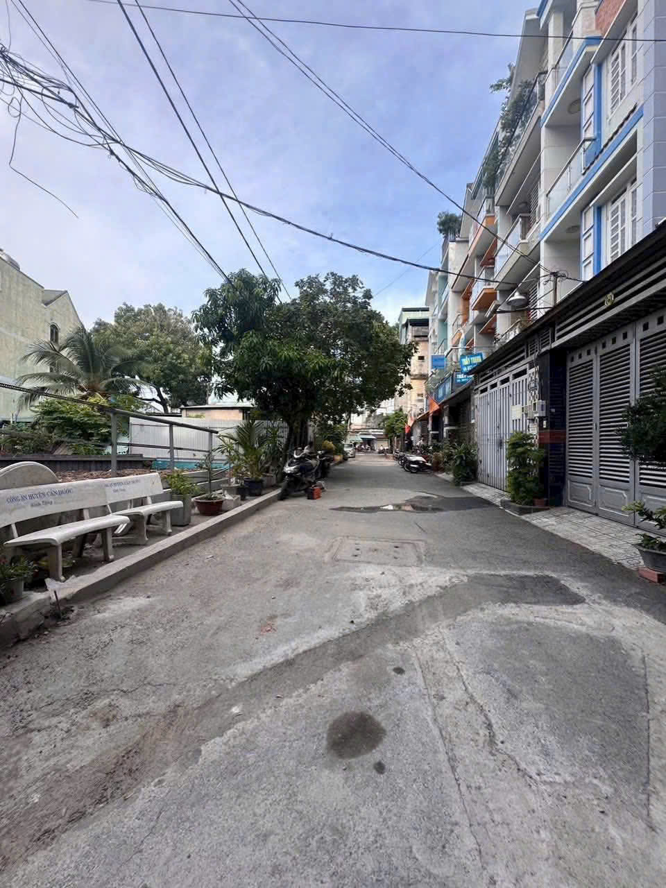 z6984556883986_56823653539248370ff1d869e231f03e