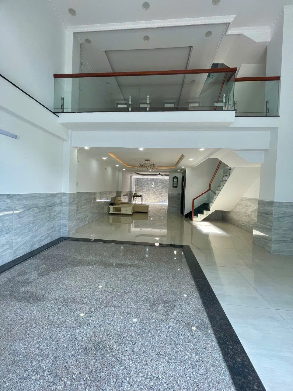 z7001998592056_3a710641b0298879422f129706add098