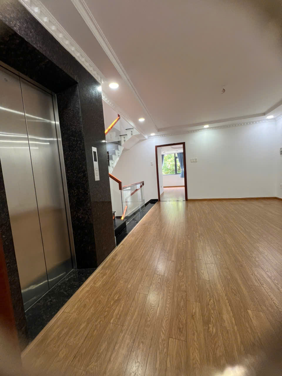 z7001998646230_1c03f146fb8628a7e852df4369737131