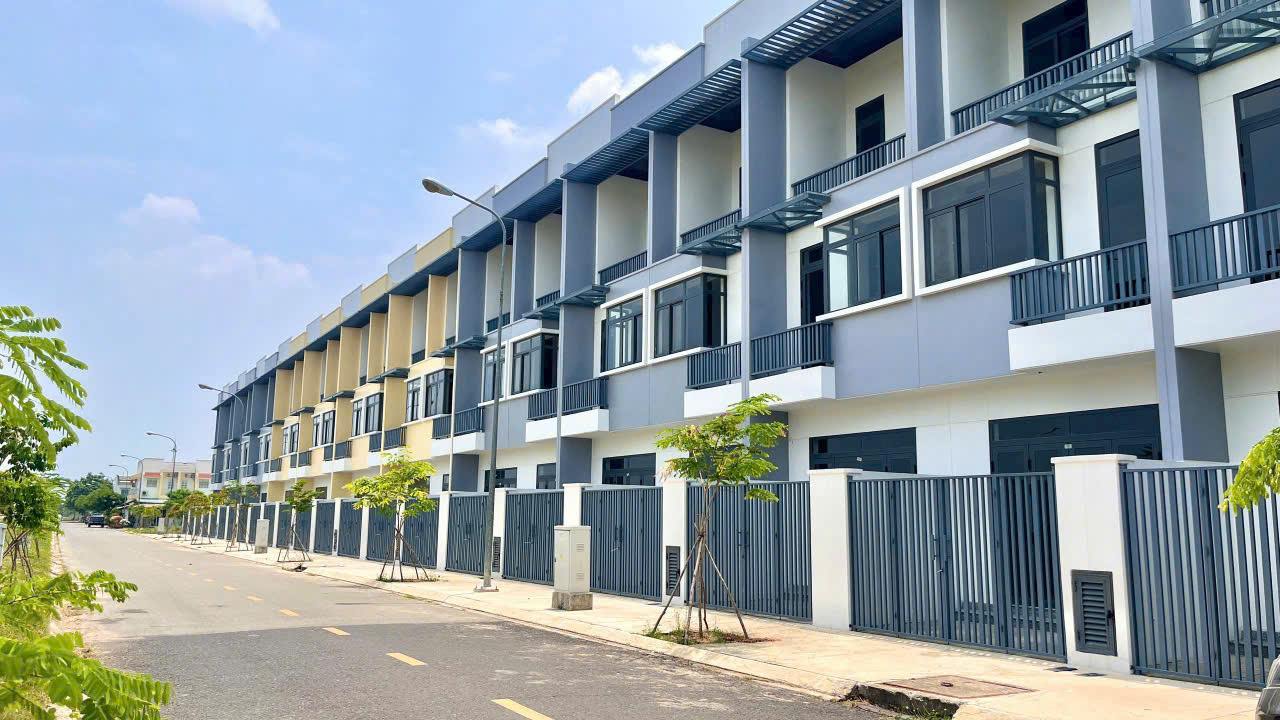 z7023862410445_4e4450994e6a90d539fcc64147d6e2f8