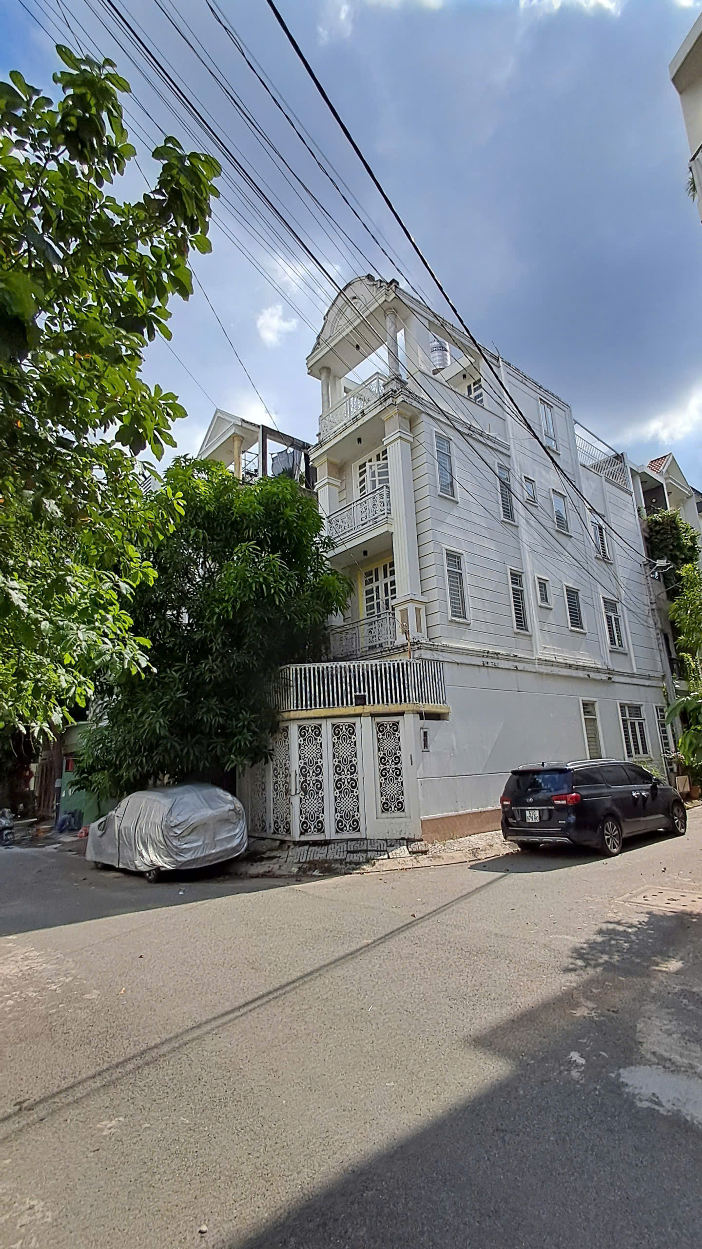 z7030695094706_d8762756e664242439e81be7885ab486