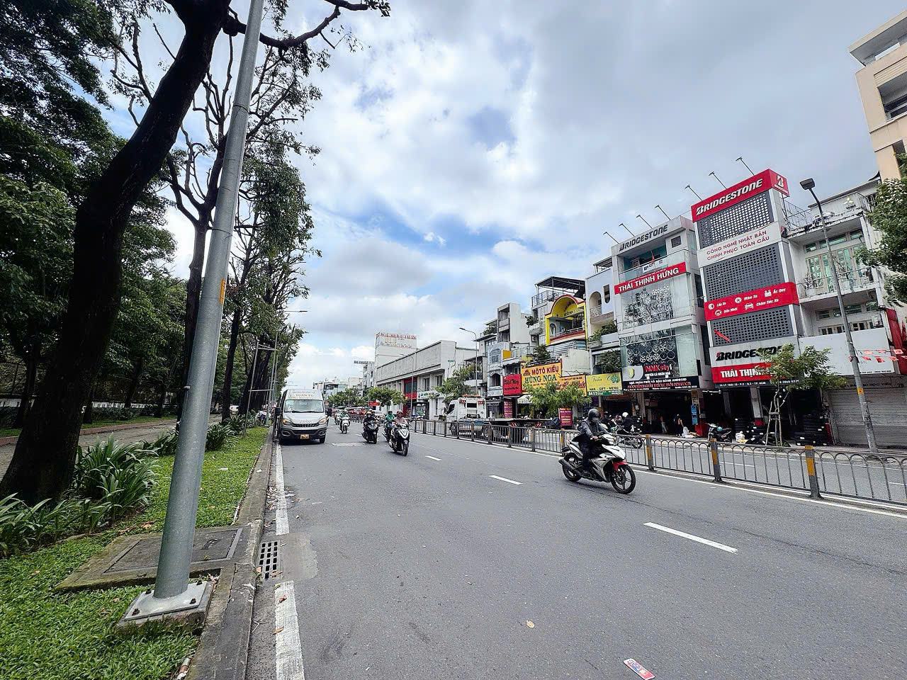 z7065111020087_faff13208e2c7805f4f347a21f096af2