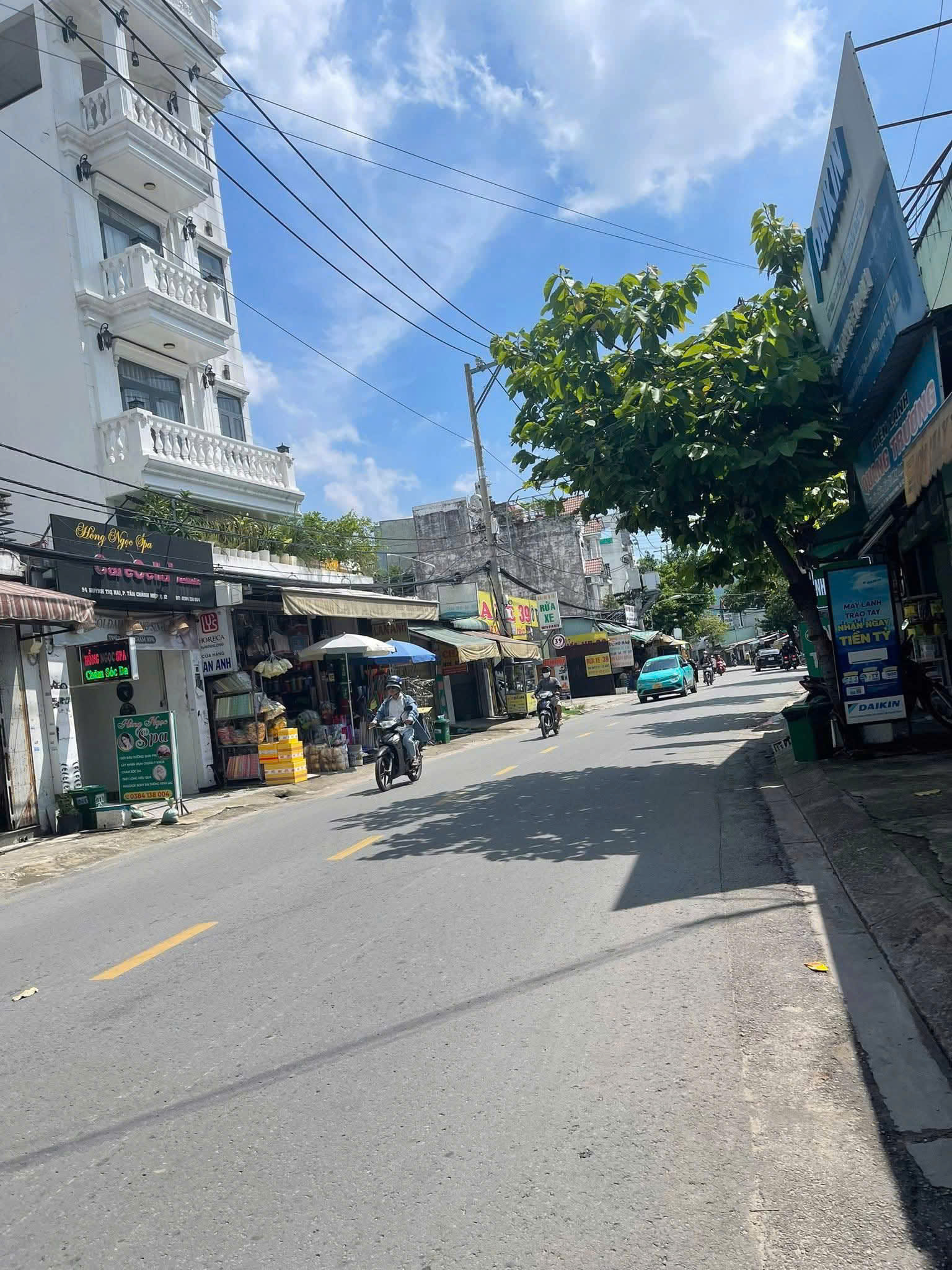 z7122162897400_74c5a96890f9dab450b53a3daeab16c8