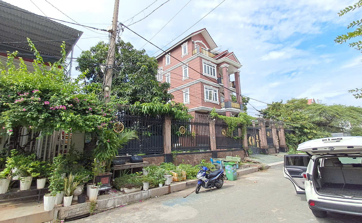 z7128326574833_1738388df40dc411db45b9a415d1ddb5