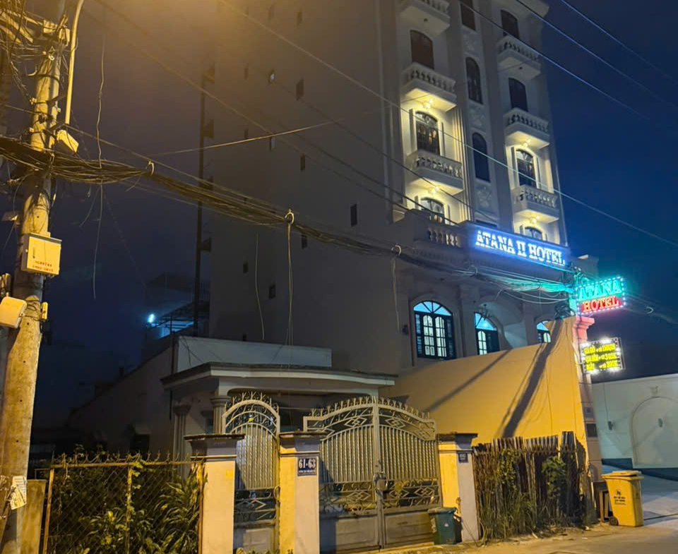 z7141826076466_3c8d38aba4c26f368aa5925293935022