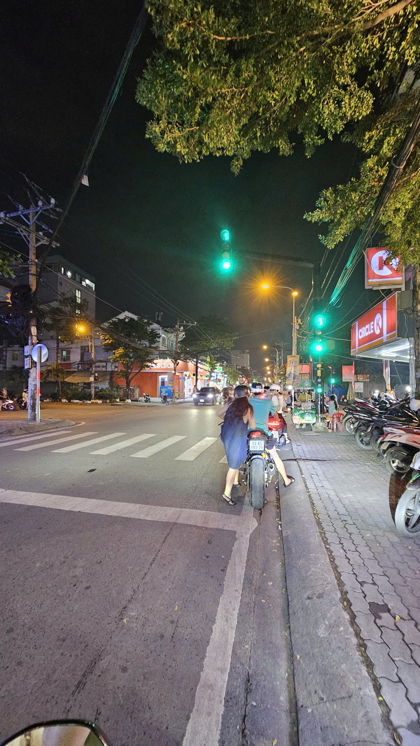 z7158075975695_a4b5a45e75c9c431556618c82860b1a3