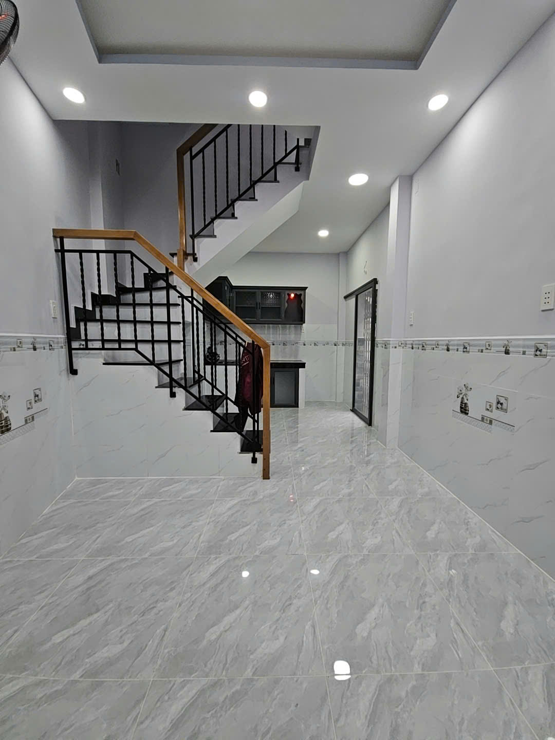 z7161962248787_371aa0f5147c063781f5afdb5b936877