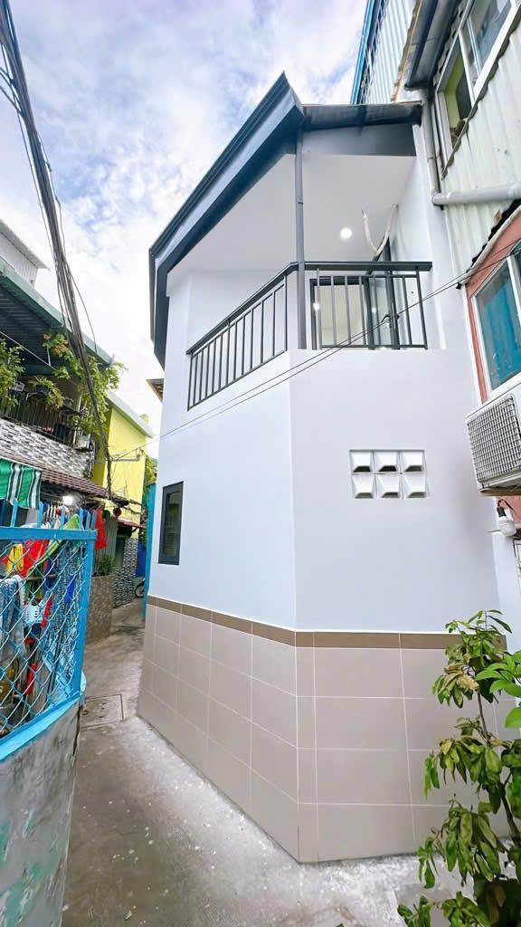 z7163844995919_67b1c791f135fd5405b9851e7e4f4370