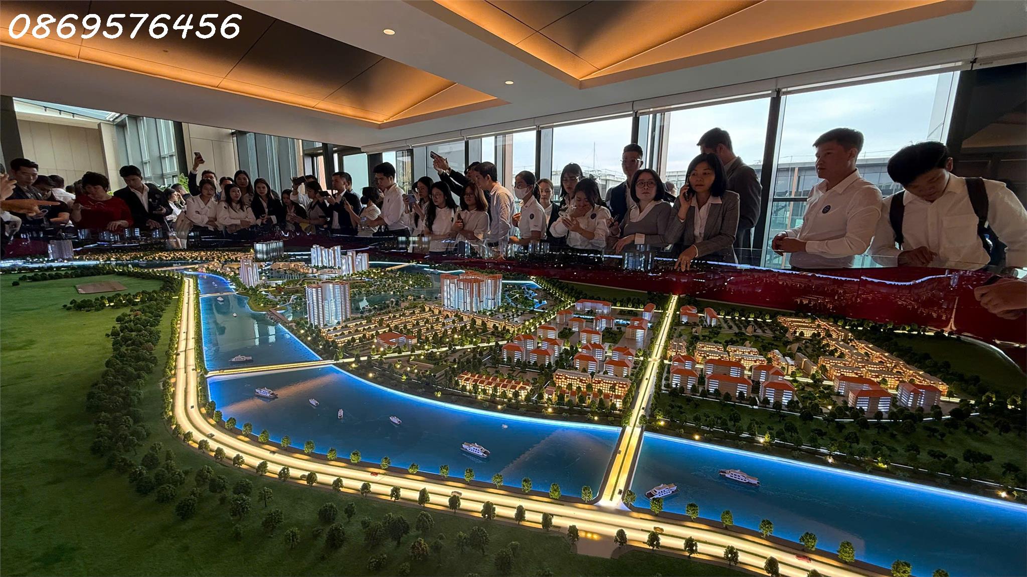 z7166885079944_35854f4f6d7b69edd486a72aef5a87d2