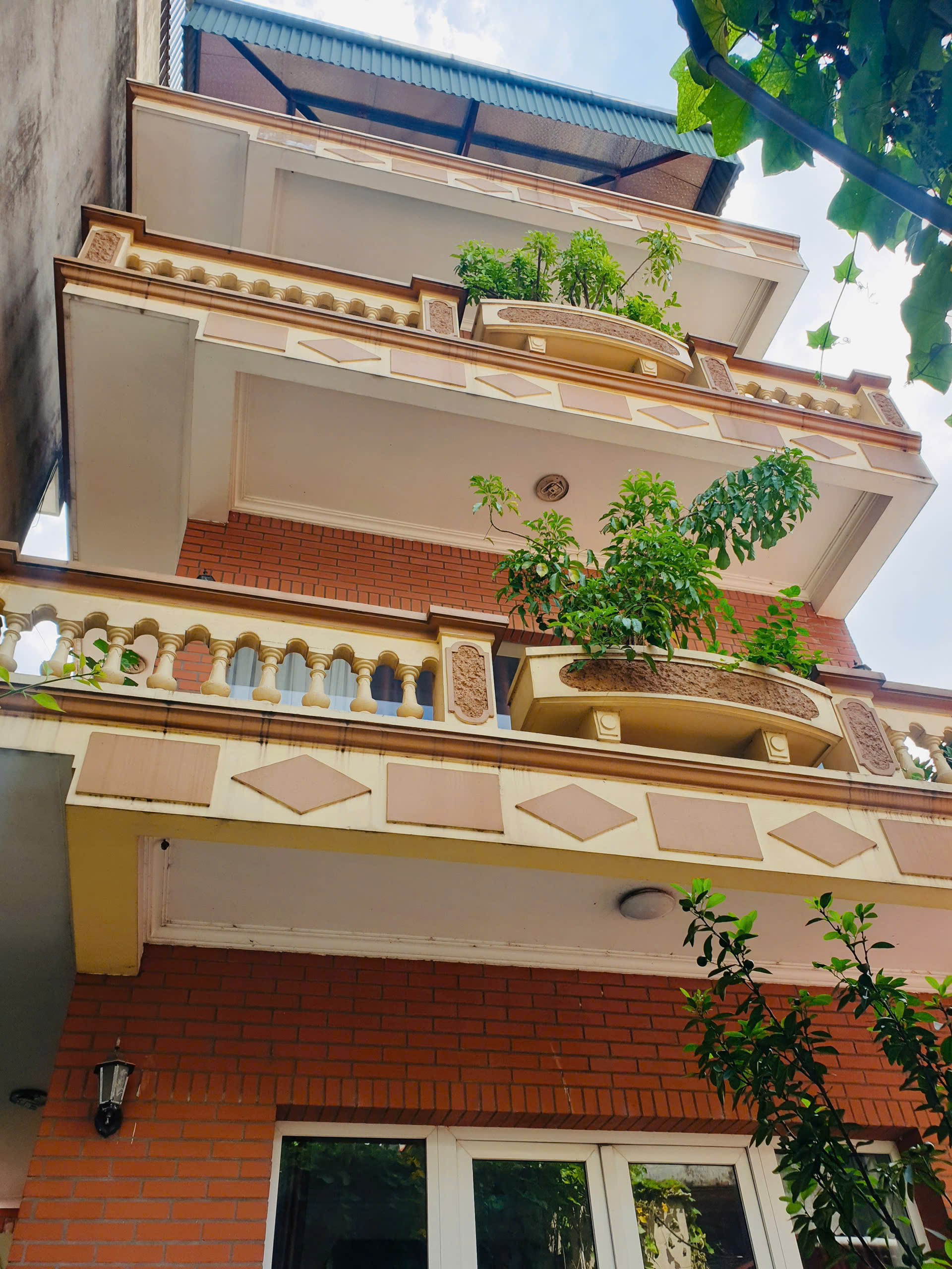 z7170321319863_bd208d64e4e5ac09859f5ec313f472f3